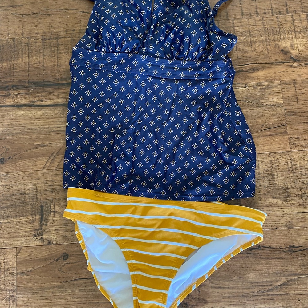 Kona Sol Women's Swim Tankini - Navy and Yellow